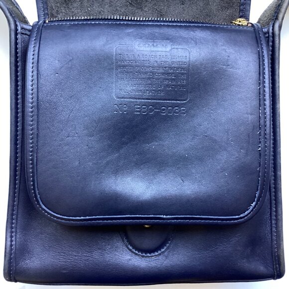 Rare Vintage Coach 9038 Shelburne Flap Navy E8C-9038 - Picture 4 of 9
